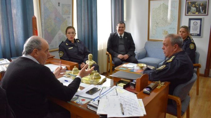 HIRTZ Y POLICIA
